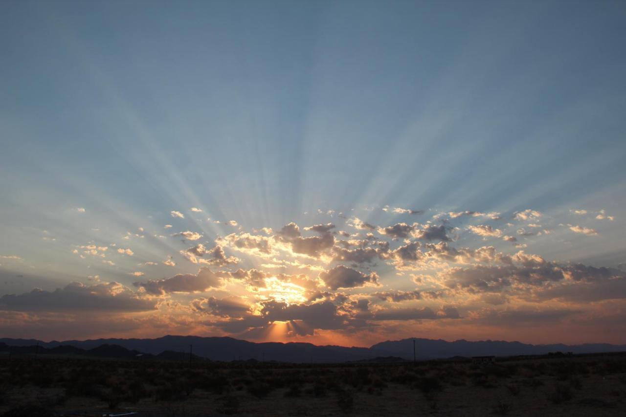 The Kosmic Tortoise Hotel Twentynine Palms Buitenkant foto
