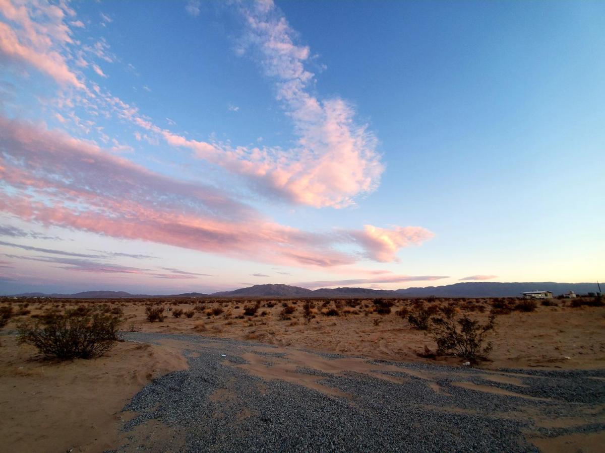 The Kosmic Tortoise Hotel Twentynine Palms Buitenkant foto